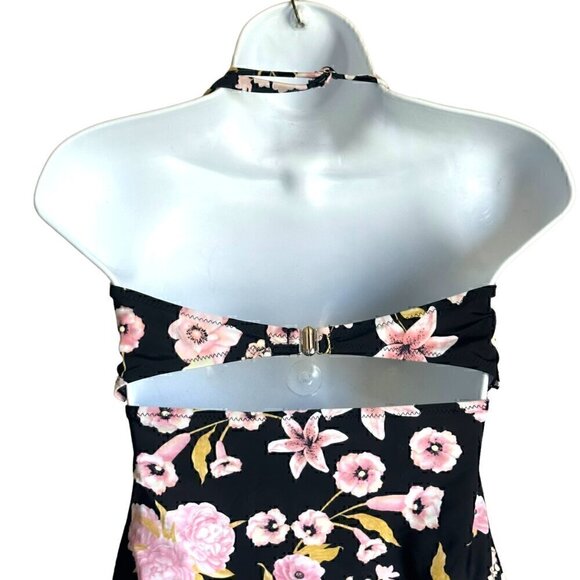 NWT - Unique & Classic Cutout Scalloped One Piece Swimsuit Size M - Picture 3 of 8